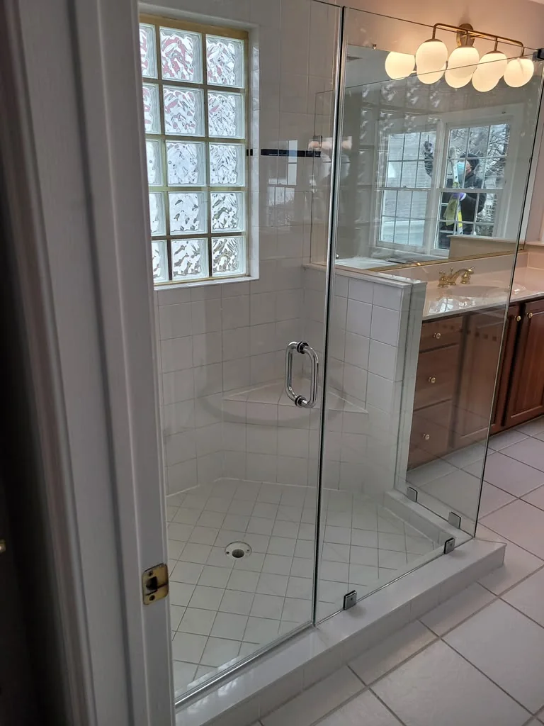 Beltway Safety Glass Repair - Bathroom glass and mirror project