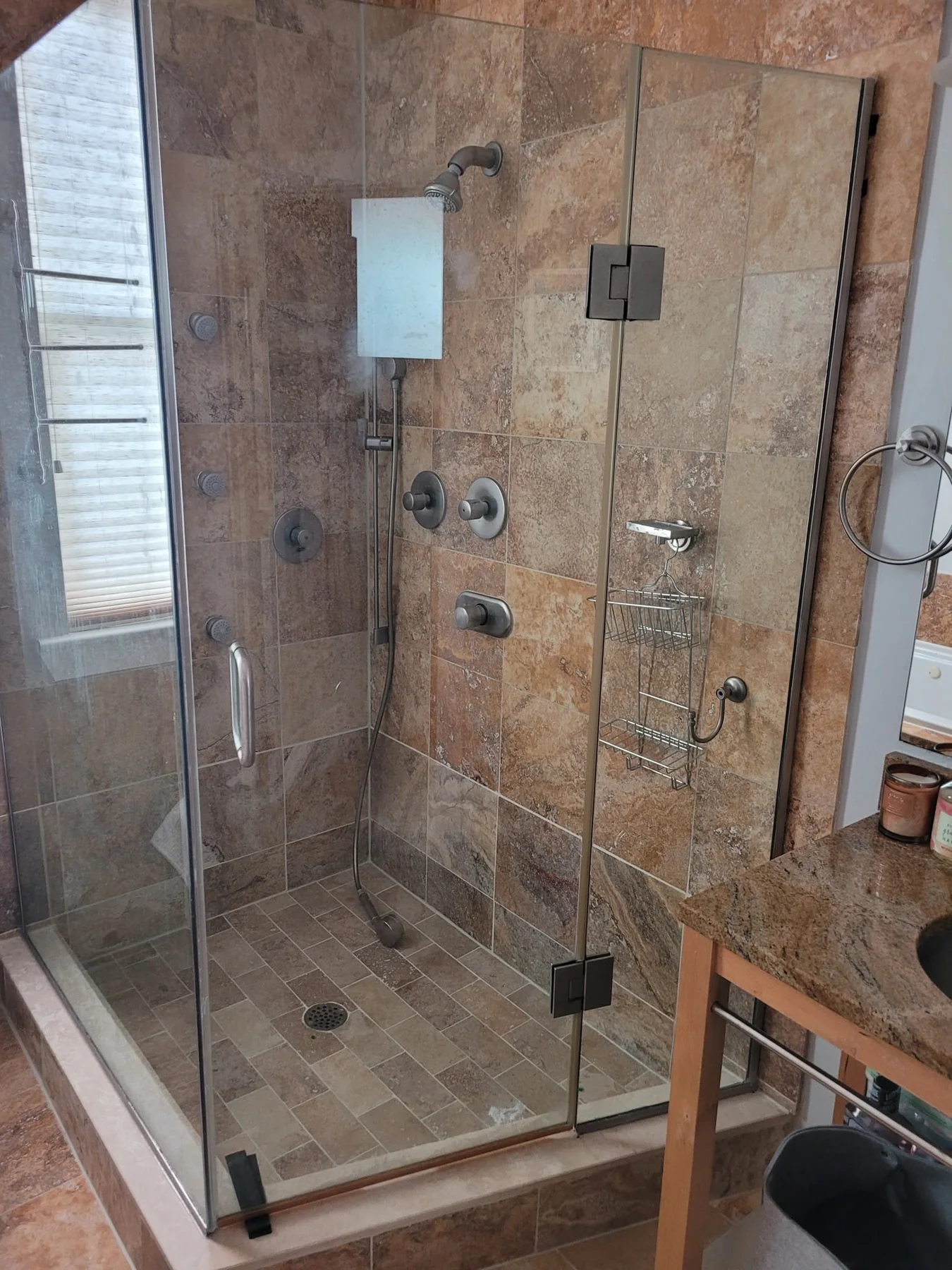 Beltway Safety Glass Repair - Frameless shower glass installation